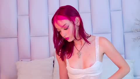 Snapshot of elizabetthkitty chatting on 01-11-25, 07:38 Elizabet online show from 01-11-25, 07:38