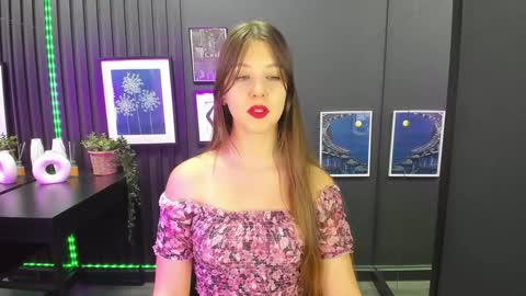 Eliza online show from 12-10-24, 01:00