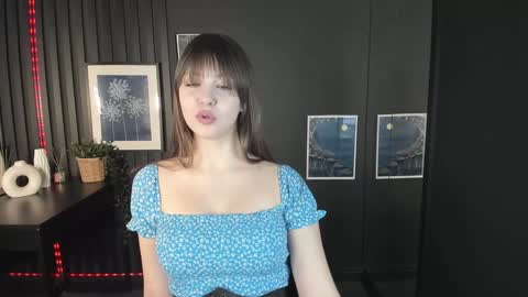 Eliza online show from 01-23-25, 01:02