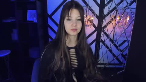 Eliza online show from 02-14-25, 05:25