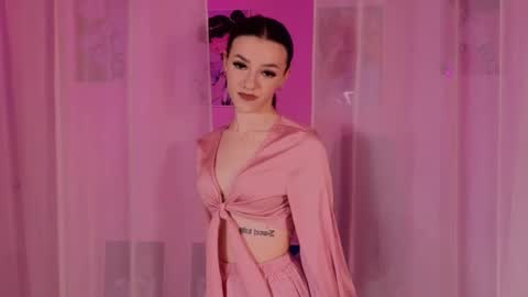 elizzza_ online show from 02-12-25, 12:12