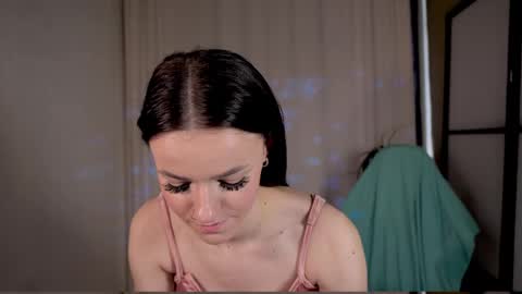 elizzza_ online show from 02-15-25, 11:50