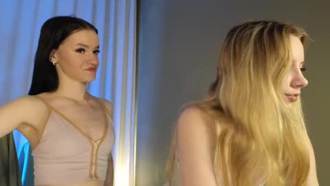 elizzza_ online show from 03-02-25, 05:33