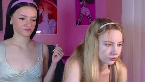 elizzza_ online show from 03-07-25, 05:08