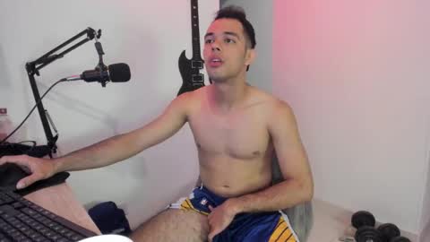 Snapshot of elkin_clark chatting on 02-20-26, 03:12 Elkin Clark online show from 02-20-26, 03:12