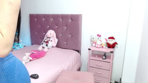 Ella  online show from 12-23-24, 03:07