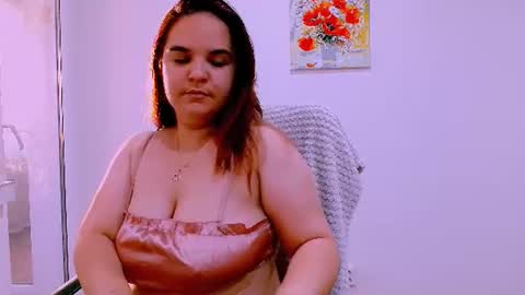 Snapshot of ella_diamonds chatting on 07-07-26, 05:28 Ella online show from 07-07-26, 05:28