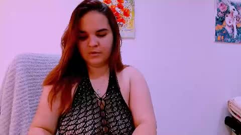 Snapshot of ella_diamonds chatting on 07-13-26, 05:27 Ella online show from 07-13-26, 05:27