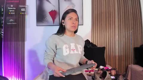 ella rouse online show from 11-01-25, 02:19