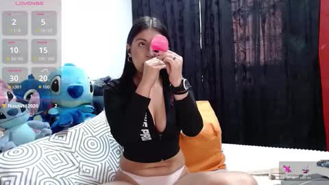 ella rouse online show from 11-22-25, 01:43