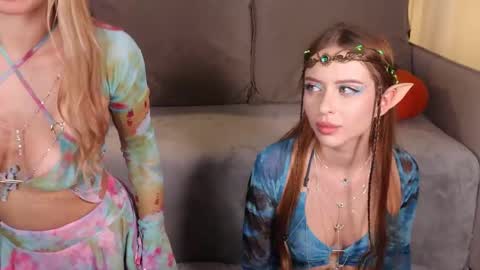 Ella online show from 10-31-25, 09:05