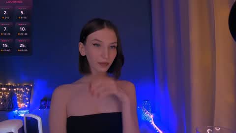 Snapshot of ellaamber chatting on 01-12-25, 02:45 ellaamber online show from 01-12-25, 02:45