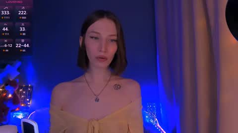 Snapshot of ellaamber chatting on 03-10-25, 01:12 ellaamber online show from 03-10-25, 01:12