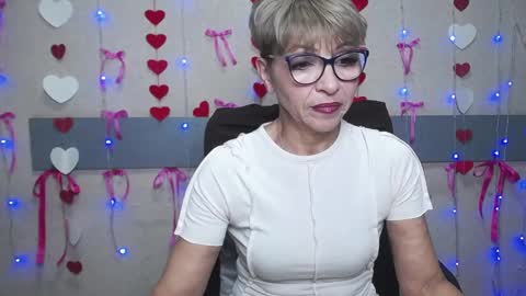 EllaBonito online show from 01-30-25, 06:24