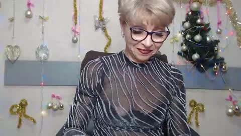 EllaBonito online show from 01-11-26, 06:40