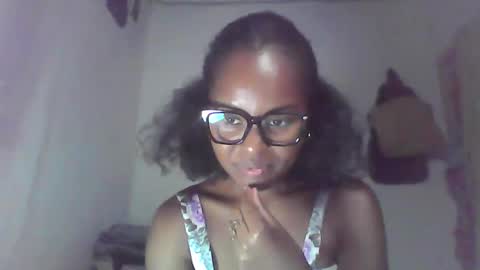 Snapshot of ellah245 chatting on 02-17-26, 01:24 ellah245 online show from 02-17-26, 01:24
