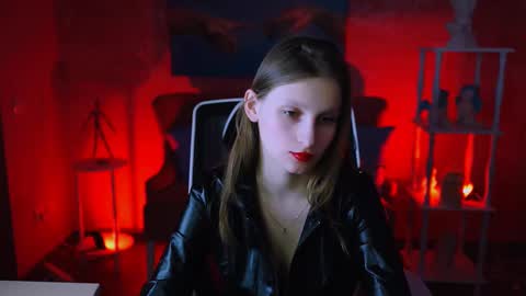 Ella online show from 02-22-25, 01:02