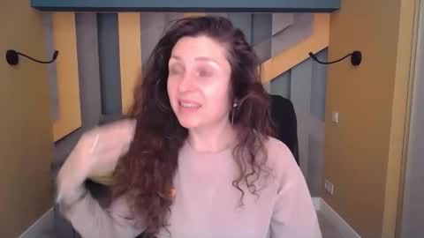 EllaLongs online show from 03-24-26, 12:21