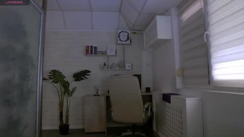            online show from 03-05-25, 12:33