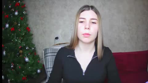 EllaNuar online show from 01-13-25, 05:01