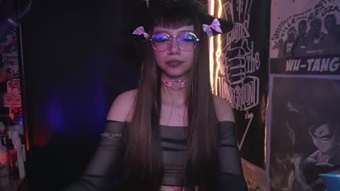 follow me on instagram .    online show from 11-18-25, 12:38