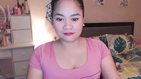 Snapshot of elleelle123 chatting on 12-02-24, 02:09 Ann online show from 12-02-24, 02:09