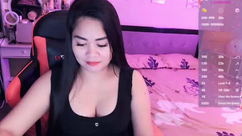 Snapshot of elleelle123 chatting on 09-20-25, 12:55 Ann online show from 09-20-25, 12:55