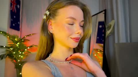 Snapshot of elli_harmon chatting on 12-26-24, 02:37 Ellie  --- Ill see you either on Friday or Saturday and definitely on Sunday  online show from 12-26-24, 02:37