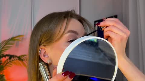 Snapshot of elli_harmon chatting on 01-24-25, 03:34 Ellie  --- Ill see you either on Friday or Saturday and definitely on Sunday  online show from 01-24-25, 03:34