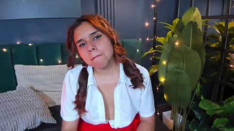 Ellie Taylor online show from 12-28-24, 04:08