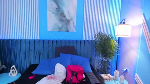 Ellie Taylor online show from 02-27-25, 01:59