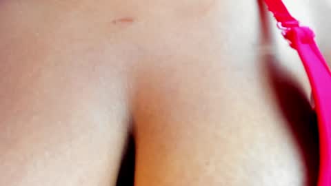  Ellie   online show from 12-12-24, 05:59