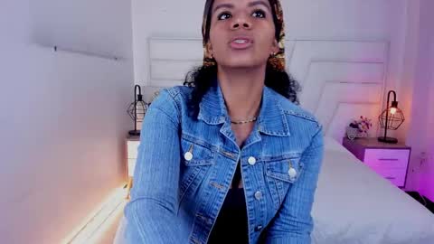  Ellie   online show from 02-26-25, 12:25