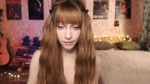 ellie_friendly online show from 12-23-24, 04:33