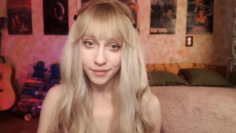 ellie_friendly online show from 03-12-25, 02:30