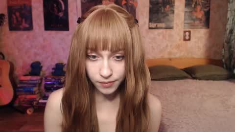 Snapshot of ellie_friendly chatting on 01-10-26, 12:23 ellie_friendly online show from 01-10-26, 12:23