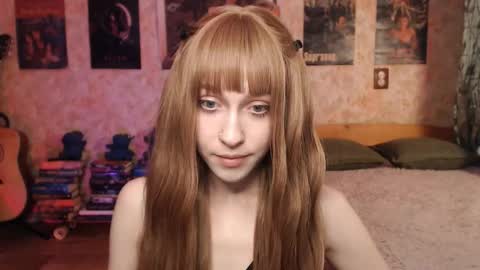 Snapshot of ellie_friendly chatting on 01-14-26, 01:44 ellie_friendly online show from 01-14-26, 01:44