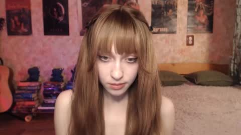 ellie_friendly online show from 03-19-26, 12:25