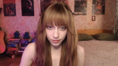 ellie_friendly online show from 04-09-26, 12:21