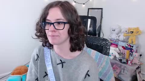 Ellie Charmful online show from 09-19-25, 11:49