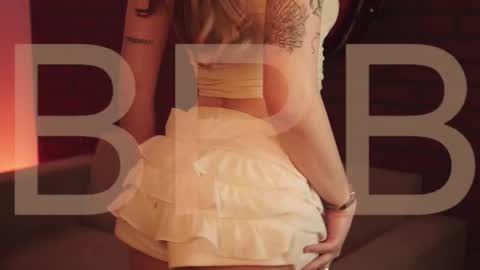 elliecutes online show from 09-16-25, 07:42