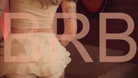 elliecutes online show from 02-03-26, 05:38