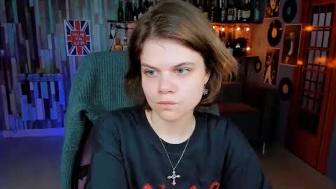 elliemurler online show from 11-15-25, 09:06