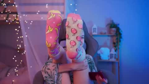 Elin online show from 01-16-26, 12:20