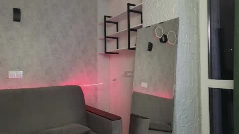 elliot_muscle04 online show from 11-05-25, 04:40