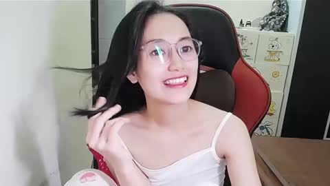 Snapshot of ellsa9x chatting on 09-20-25, 01:17 ellsa9x online show from 09-20-25, 01:17