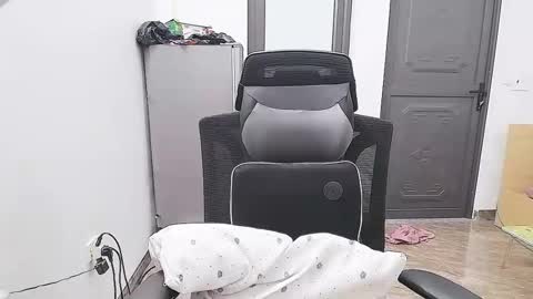 Snapshot of ellsa9x chatting on 10-06-25, 02:42 ellsa9x online show from 10-06-25, 02:42