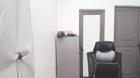 Snapshot of ellsa9x chatting on 10-07-25, 02:09 ellsa9x online show from 10-07-25, 02:09