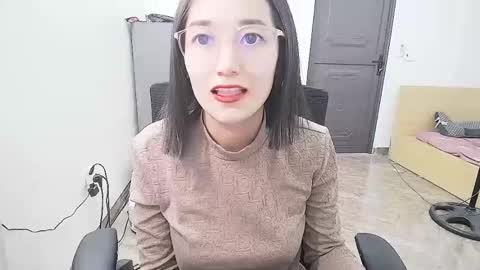 Snapshot of ellsa9x chatting on 11-03-25, 03:30 ellsa9x online show from 11-03-25, 03:30