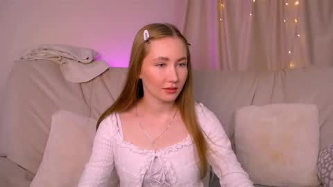 Elly online show from 11-14-25, 03:16